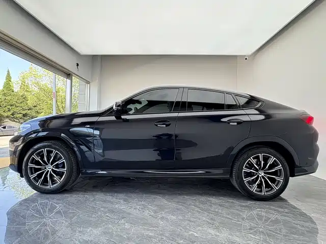 BMW BMW X6 2023 xDrive30i M Sport Package 2023 - thumbnail 18