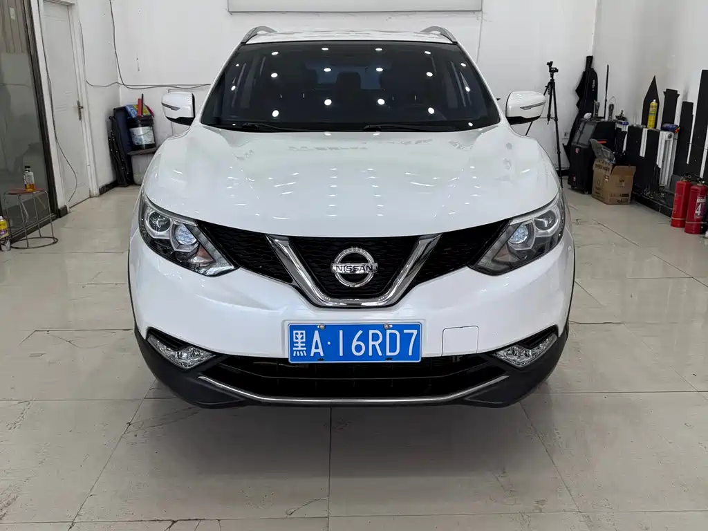 Nissan Nissan Qashqai 2016 2.0L CVT Elite Edition 2016