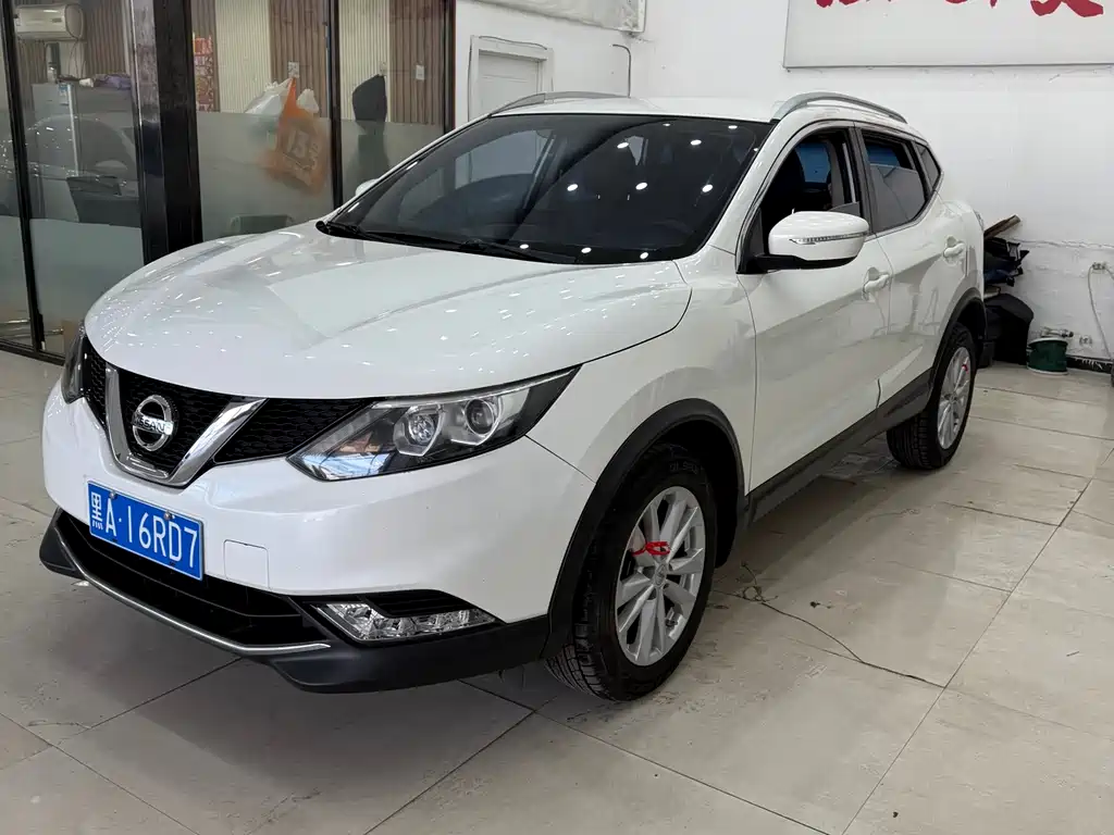 Nissan Nissan Qashqai 2016 2.0L CVT Elite Edition 2016 - thumbnail 2
