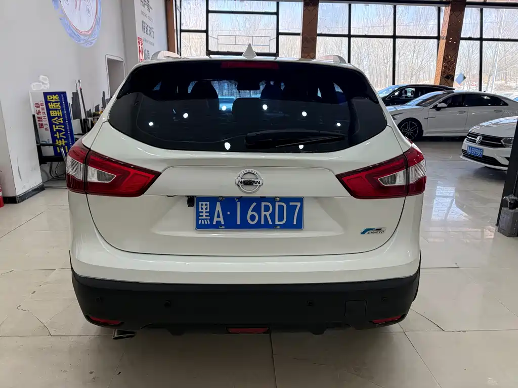 Nissan Nissan Qashqai 2016 2.0L CVT Elite Edition 2016 - thumbnail 4