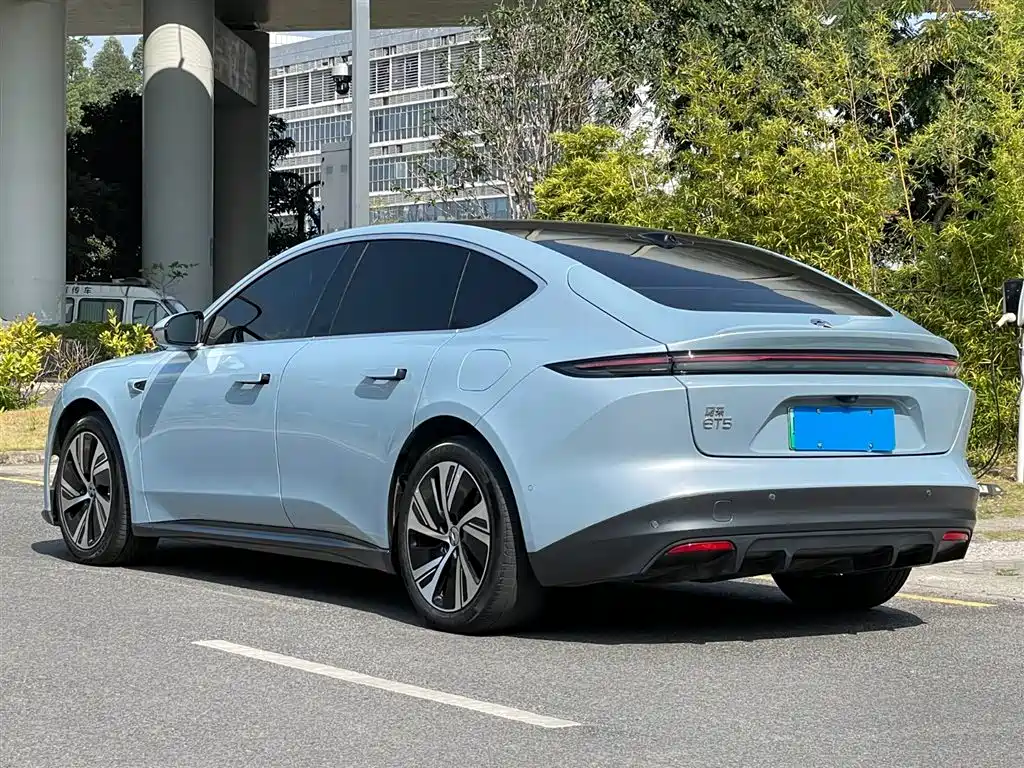 NIO NIO ET5 2022 75kWh 2023 - thumbnail 20