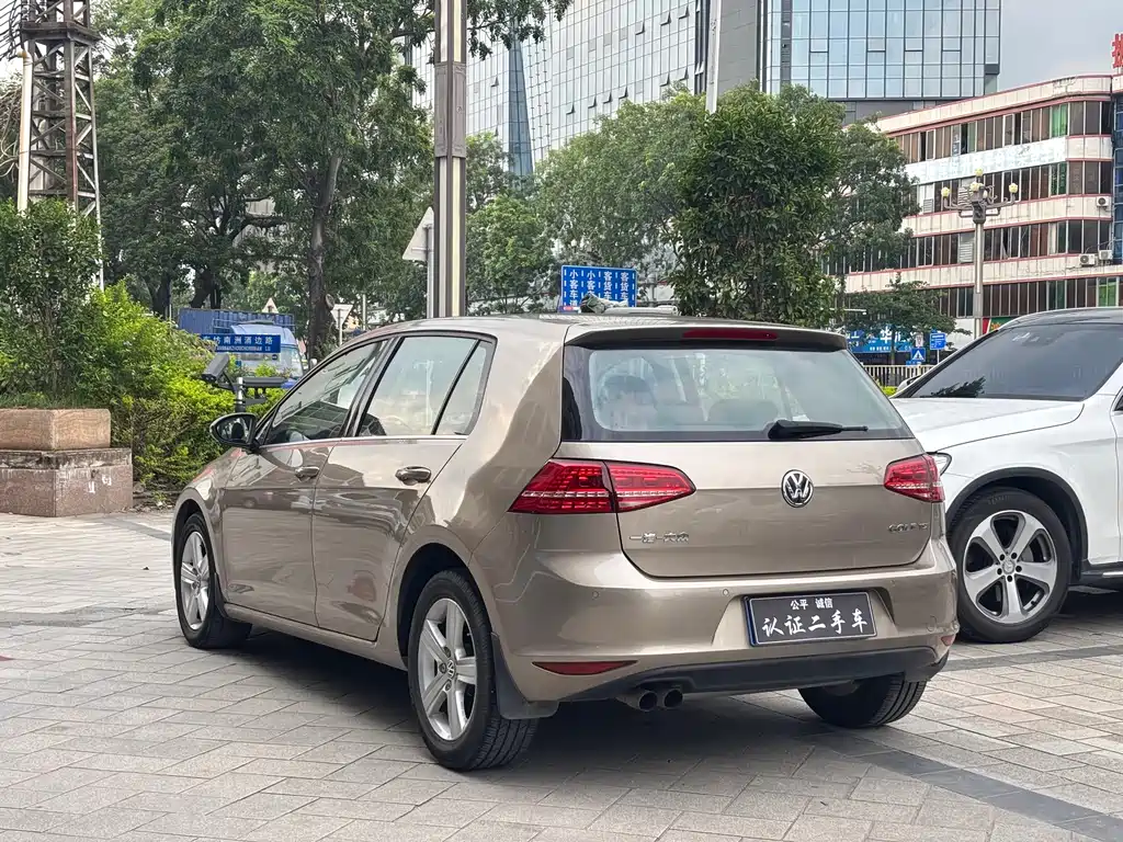 Volkswagen Volkswagen Golf 2015 1.4 TSI Automatic Comfort Line 2015 - thumbnail 3
