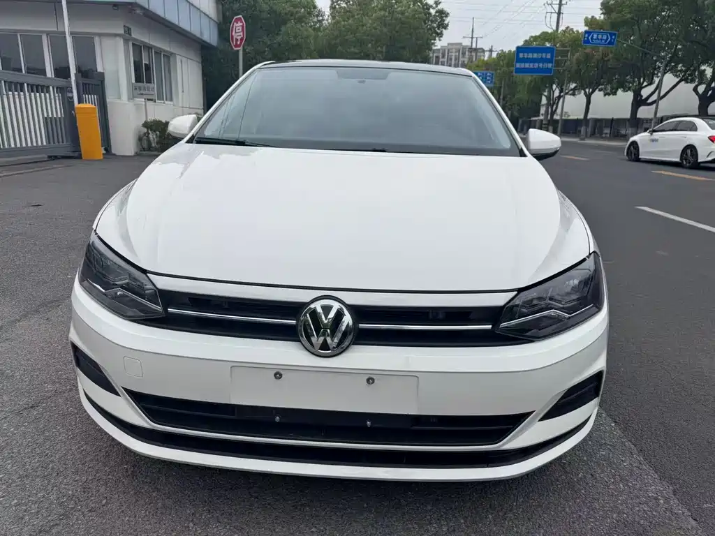 Volkswagen Volkswagen Polo 2019 Plus 1.5L Automatic Panoramic Enjoyment Edition 2020 - thumbnail 2