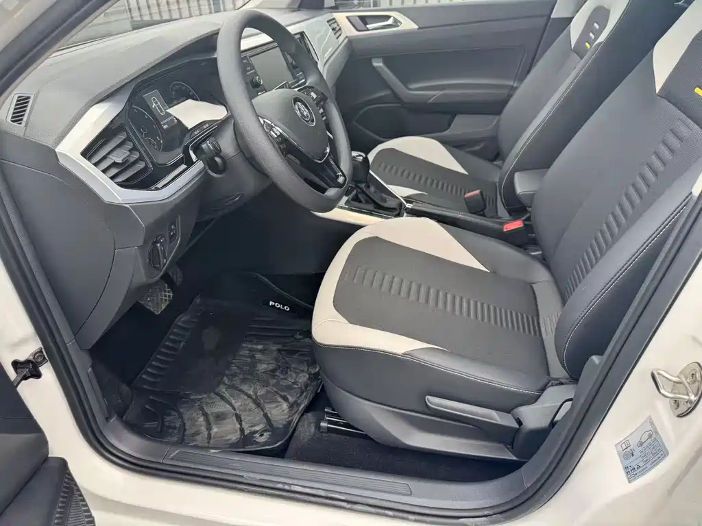 Volkswagen Volkswagen Polo 2019 Plus 1.5L Automatic Panoramic Enjoyment Edition 2020 - thumbnail 5