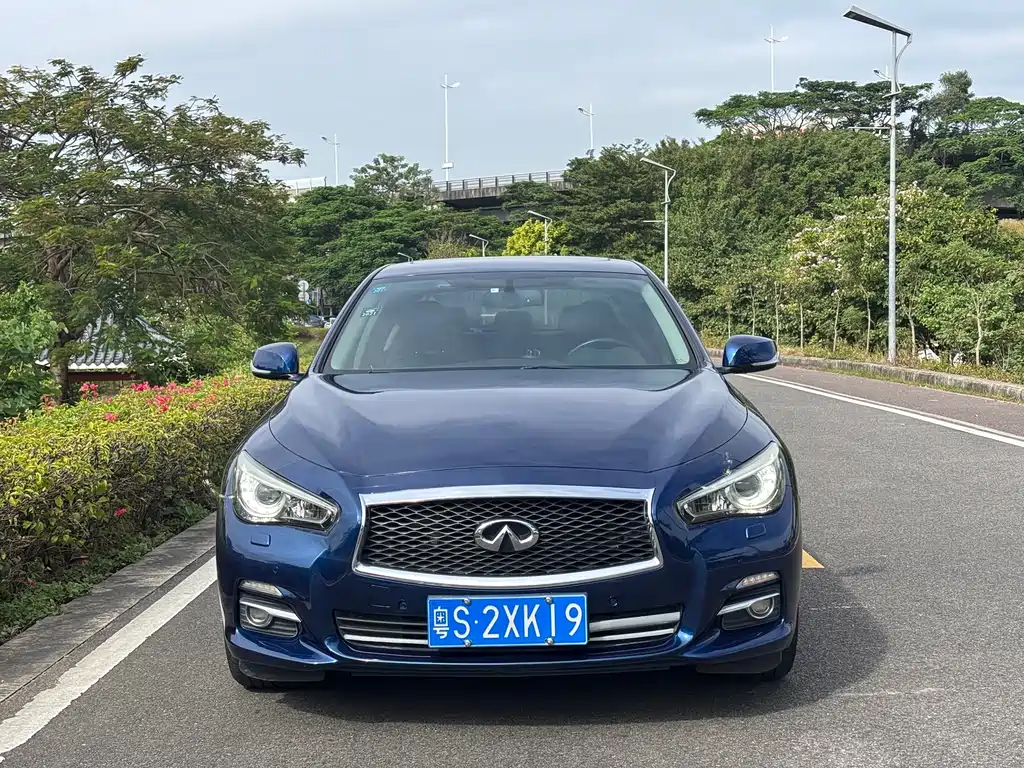 Infiniti Infiniti Q50L 2016 2.0T Premium Edition 2017 - thumbnail 2