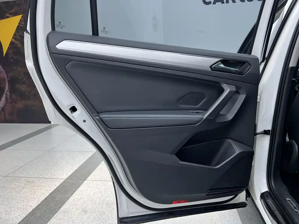 Volkswagen Volkswagen Tiguan L 2021 280TSI Automatic 2WD Intelligent Enjoyment Edition 2021 - thumbnail 16