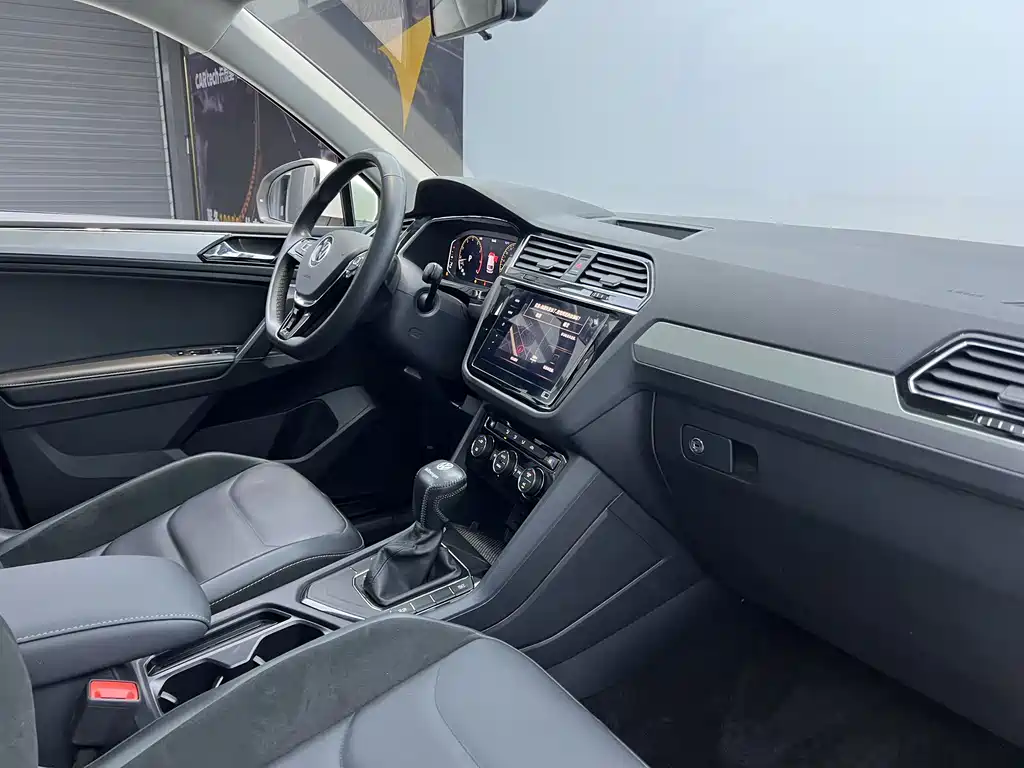 Volkswagen Volkswagen Tiguan L 2021 280TSI Automatic 2WD Intelligent Enjoyment Edition 2021 - thumbnail 21