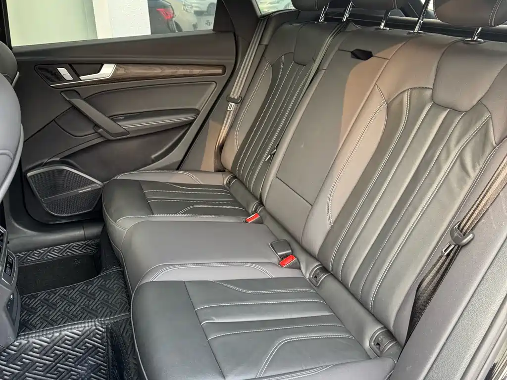 Audi Audi Q5L 2024 45 TFSI Luxury Dynamic Model 2024 - thumbnail 7