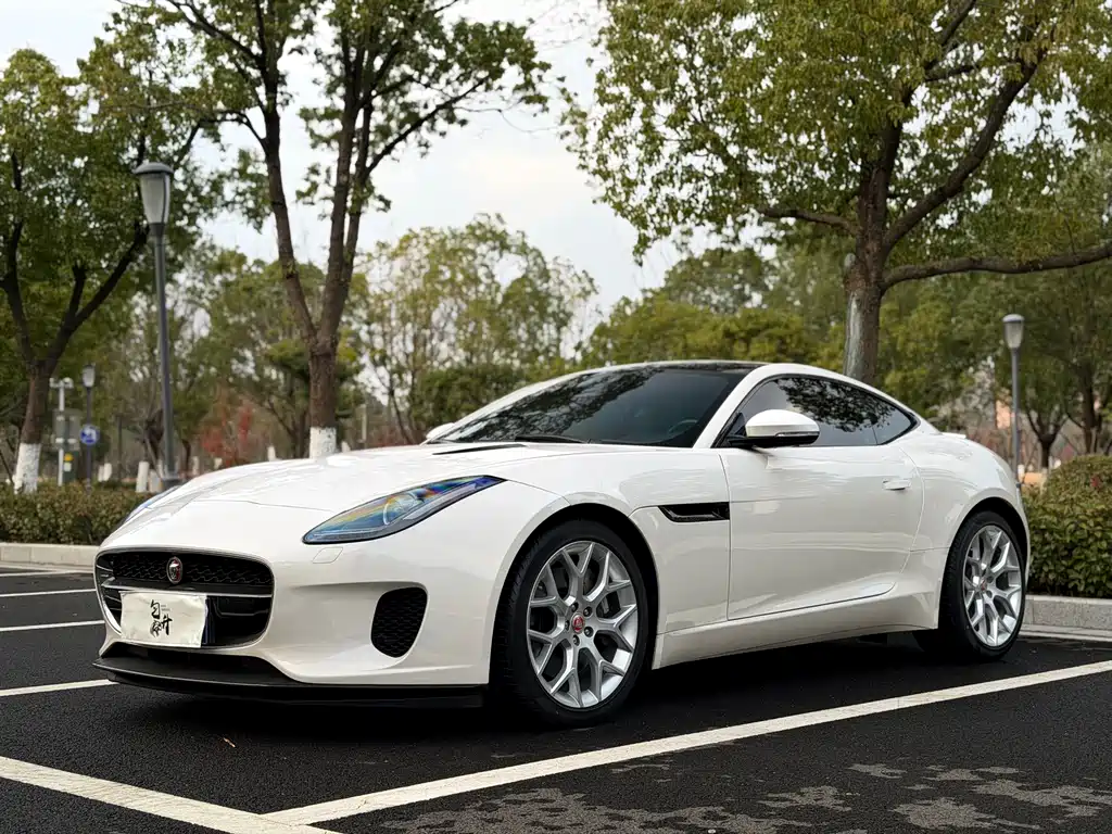 Jaguar Jaguar F-Type 2019 2.0T Coupe 2020