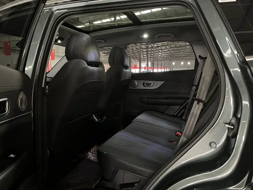 Chery Tiggo 8 PLUS 2025 290TGDI DCT Wind Edition 2026 - thumbnail 12