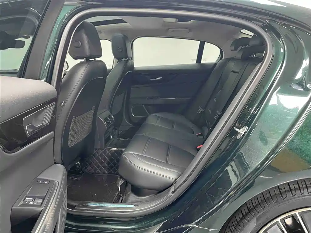 Jaguar Jaguar XEL 2021 2.0T 250PS S Sport Elegant Edition 2022 - thumbnail 17