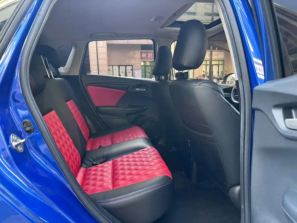 Honda Honda Fit 2018 1.5L CVT Comfort with Sunroof 2019 - thumbnail 7