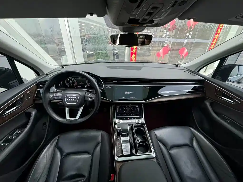 Audi Audi Q7 2021 55 TFSI quattro S line Sport Package 2021 - thumbnail 9