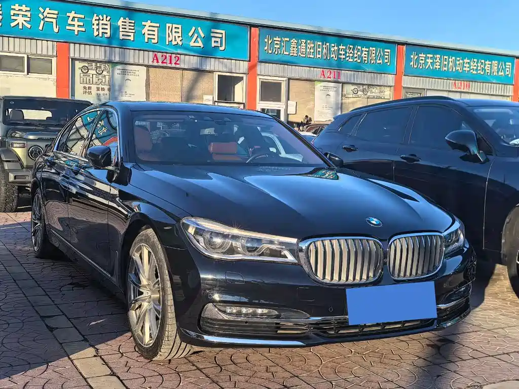 BMW BMW 7 Series 2018 740Li xDrive Premium Excellence Package 2019 - thumbnail 3