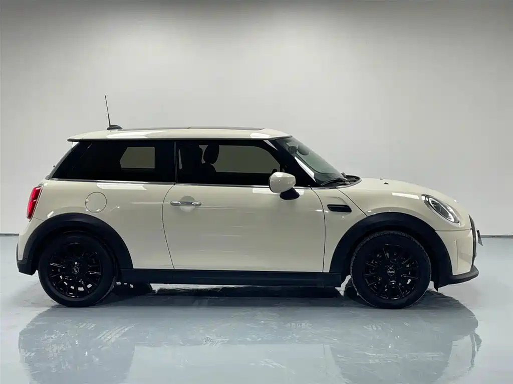 MINI MINI 2022 1.5T ONE 2022 - thumbnail 7