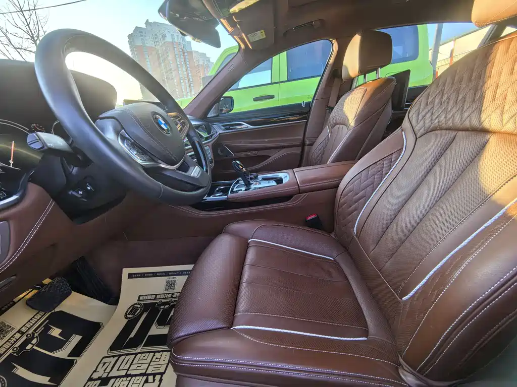 BMW BMW 7 Series 2018 740Li xDrive Premium Excellence Package 2019 - thumbnail 6