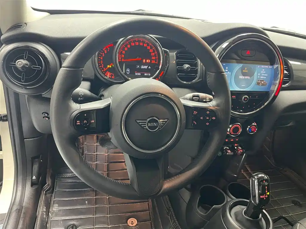MINI MINI 2022 1.5T ONE 2022 - thumbnail 10