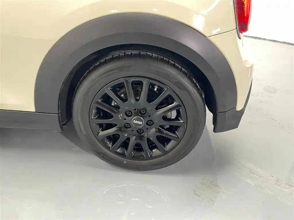 MINI MINI 2022 1.5T ONE 2022 - thumbnail 17