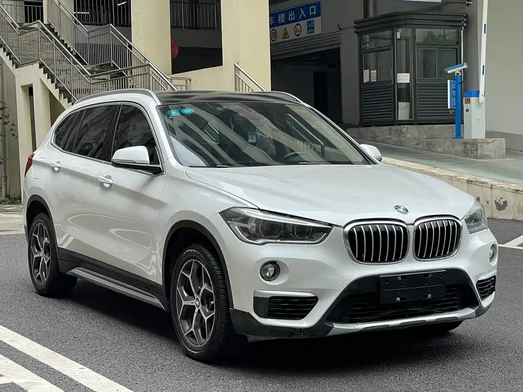 BMW BMW X1 2016 sDrive20Li Luxury 2016 - thumbnail 3