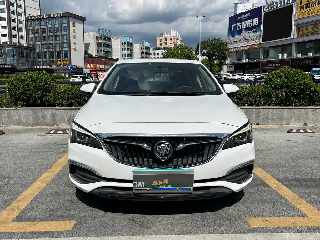 Buick Buick Excelle GT 2018 Sedan 15S Automatic Leading Edition 2018 - thumbnail 2