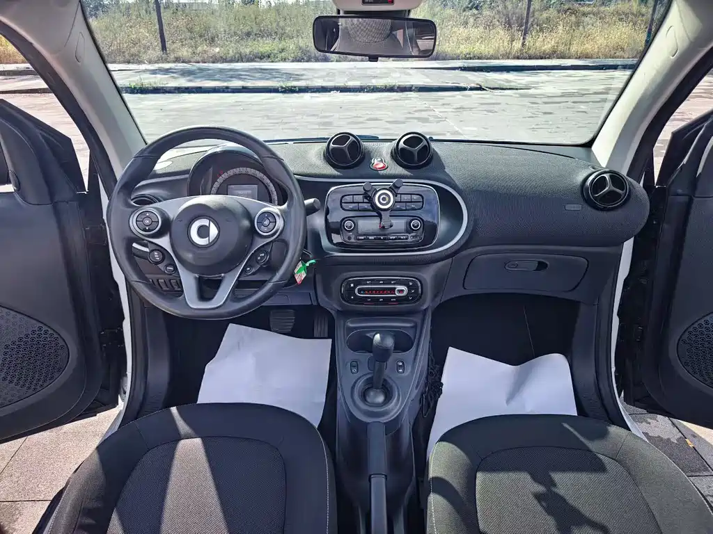 smart smart fortwo 2016 1.0L 52kW Convertible Passion Edition 2017 - thumbnail 6