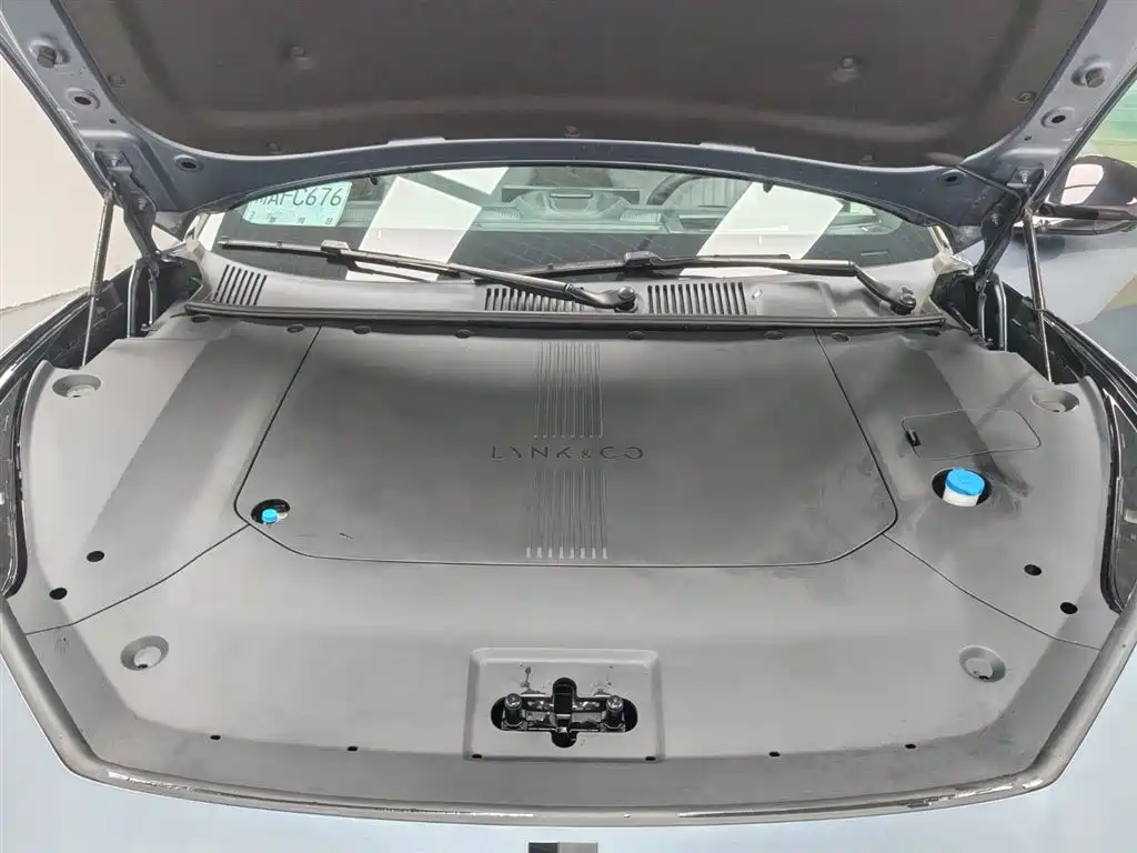 Lynk & Co Lynk & Co Z10 2024 95kWh 702km AWD Intelligent Drive Ultra 2024 - thumbnail 15