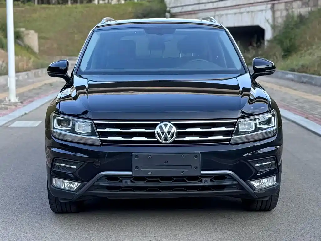 Volkswagen Volkswagen Tiguan L 2019 330TSI Automatic 2WD Smart Luxury Edition China VI 2019 - thumbnail 2
