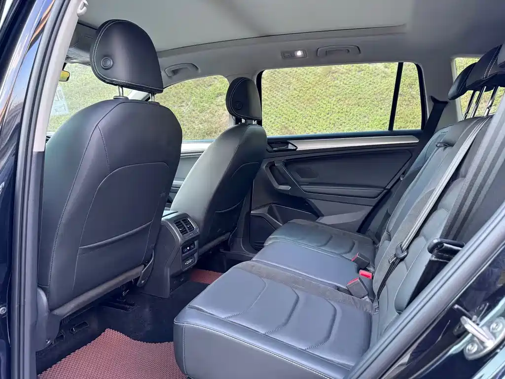 Volkswagen Volkswagen Tiguan L 2019 330TSI Automatic 2WD Smart Luxury Edition China VI 2019 - thumbnail 5