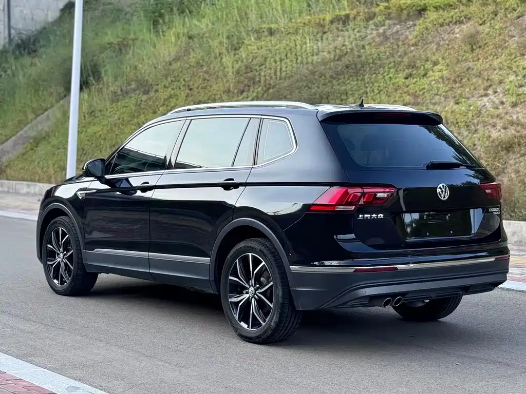 Volkswagen Volkswagen Tiguan L 2019 330TSI Automatic 2WD Smart Luxury Edition China VI 2019 - thumbnail 9