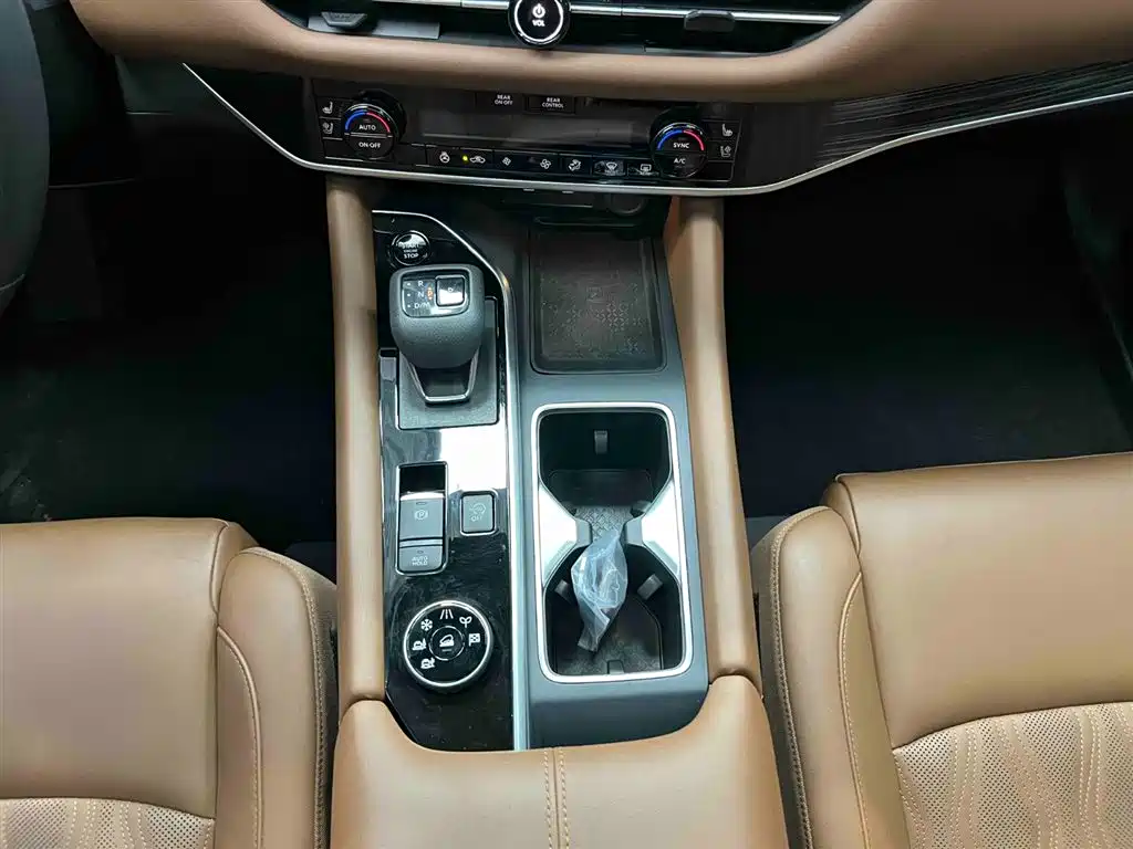 Nissan Pathfinder 2024 380VC-TURBO AWD Intelligent Premium 6-Seat 2024 - thumbnail 5