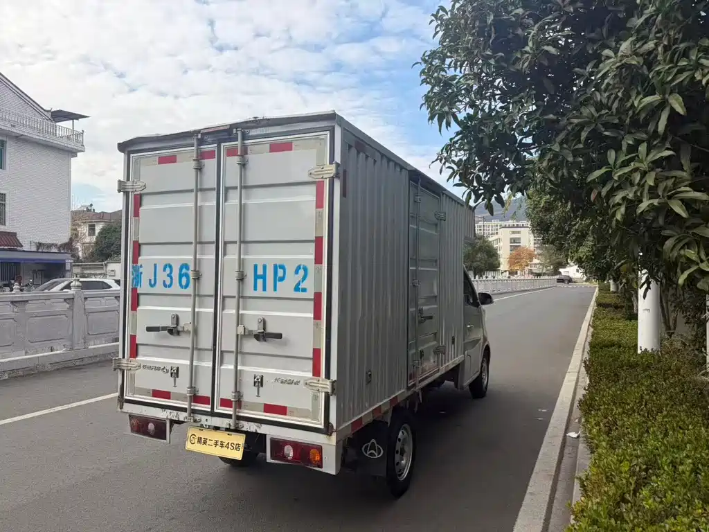 Changan Kai Cheng Changan Star Truck 2023 1.5L GDI Single Cab 2.7m Composite Panel Van Standard Model 2023 - thumbnail 4