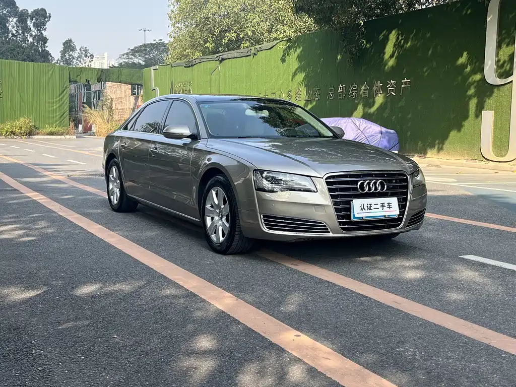 Audi Audi A8 2013 A8L 45 TFSI quattro Comfort Line 2014 - thumbnail 3