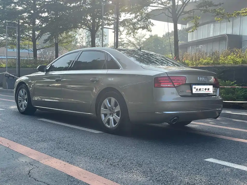 Audi Audi A8 2013 A8L 45 TFSI quattro Comfort Line 2014 - thumbnail 6