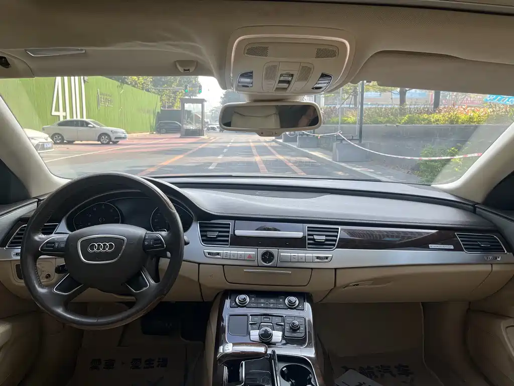 Audi Audi A8 2013 A8L 45 TFSI quattro Comfort Line 2014 - thumbnail 11