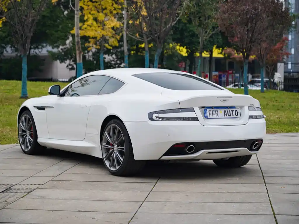 Aston Martin Aston Martin DB9 2013 6.0L Coupe 2014 - thumbnail 7