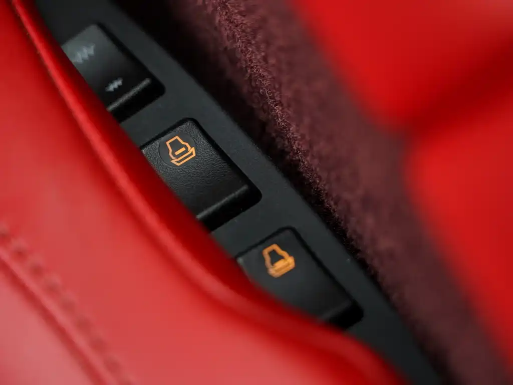 Aston Martin Aston Martin DB9 2013 6.0L Coupe 2014 - thumbnail 22