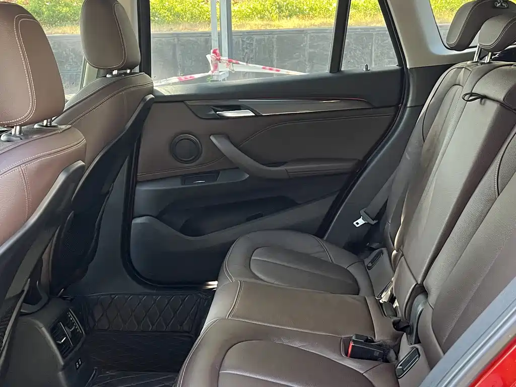 BMW BMW X1 2019 sDrive18Li Premium Model 2019 - thumbnail 23