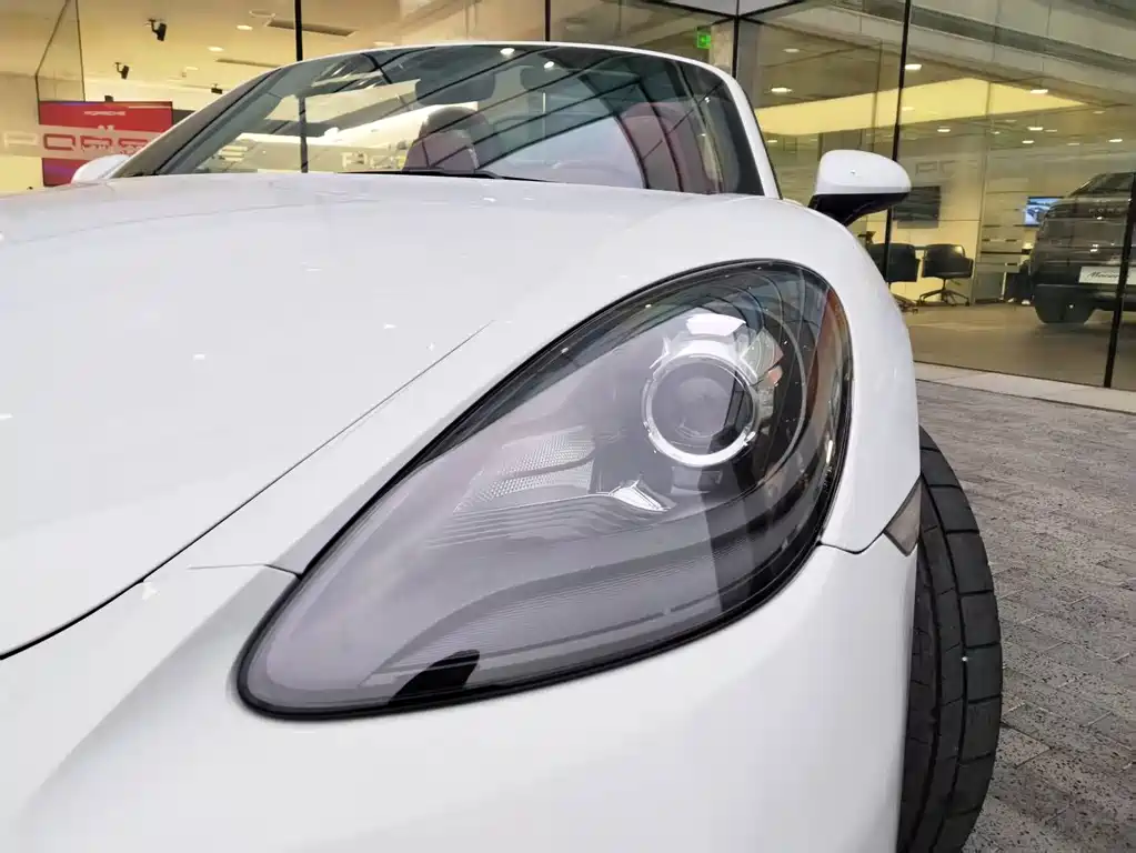 Porsche Porsche 718 2022 Boxster 2.0T 2023 - thumbnail 4