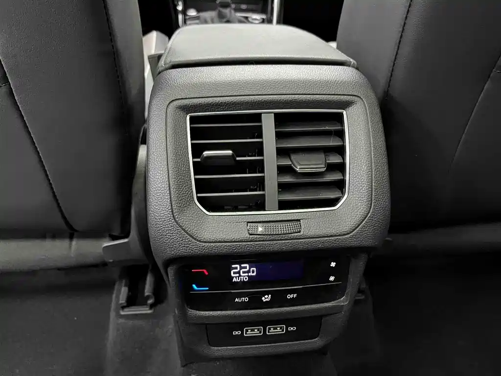 Volkswagen Tayron 2023 Model 280TSI Front-Wheel Drive Luxury Plus Advanced Edition 2022 - thumbnail 15