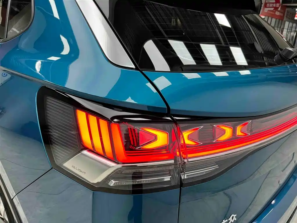 Volkswagen Tayron 2023 Model 280TSI Front-Wheel Drive Luxury Plus Advanced Edition 2022 - thumbnail 19
