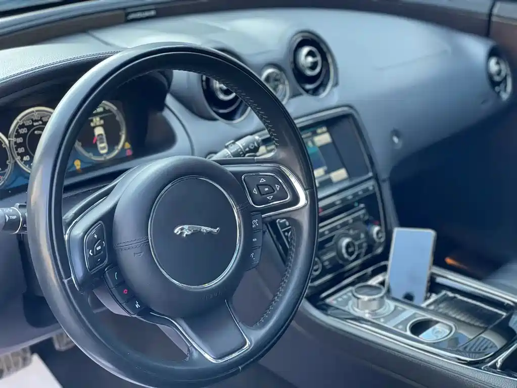 Jaguar Jaguar XJ 2015 XJL 3.0 SC Elegant Business 80th Anniversary Edition 2016 - thumbnail 26