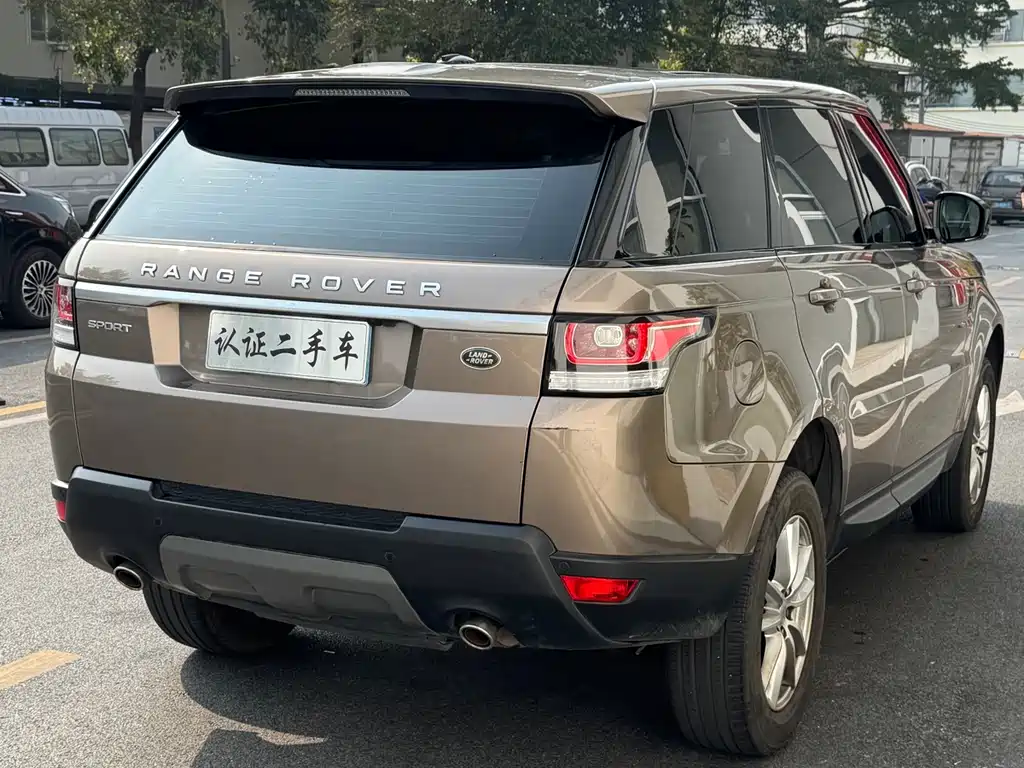 Land Rover Range Rover Sport 2016 3.0 SDV6 HSE DYNAMIC 2016 - thumbnail 15