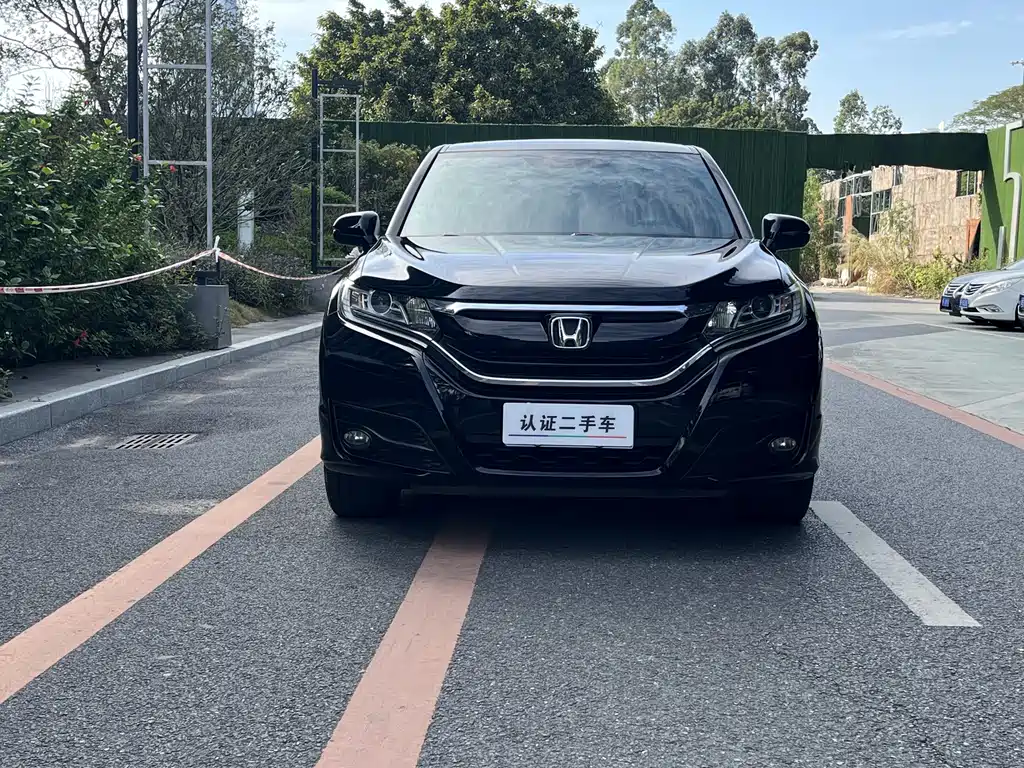 Honda Honda UR-V 2020 240TURBO FWD Elegant Edition 2020 - thumbnail 2