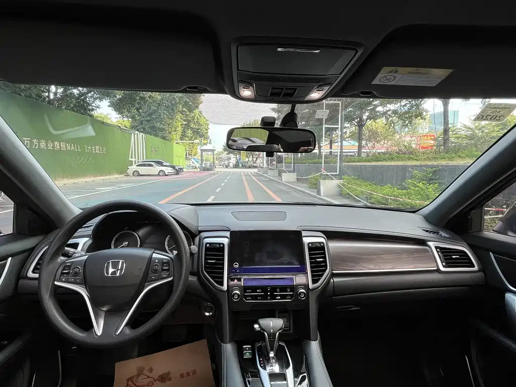 Honda Honda UR-V 2020 240TURBO FWD Elegant Edition 2020 - thumbnail 12