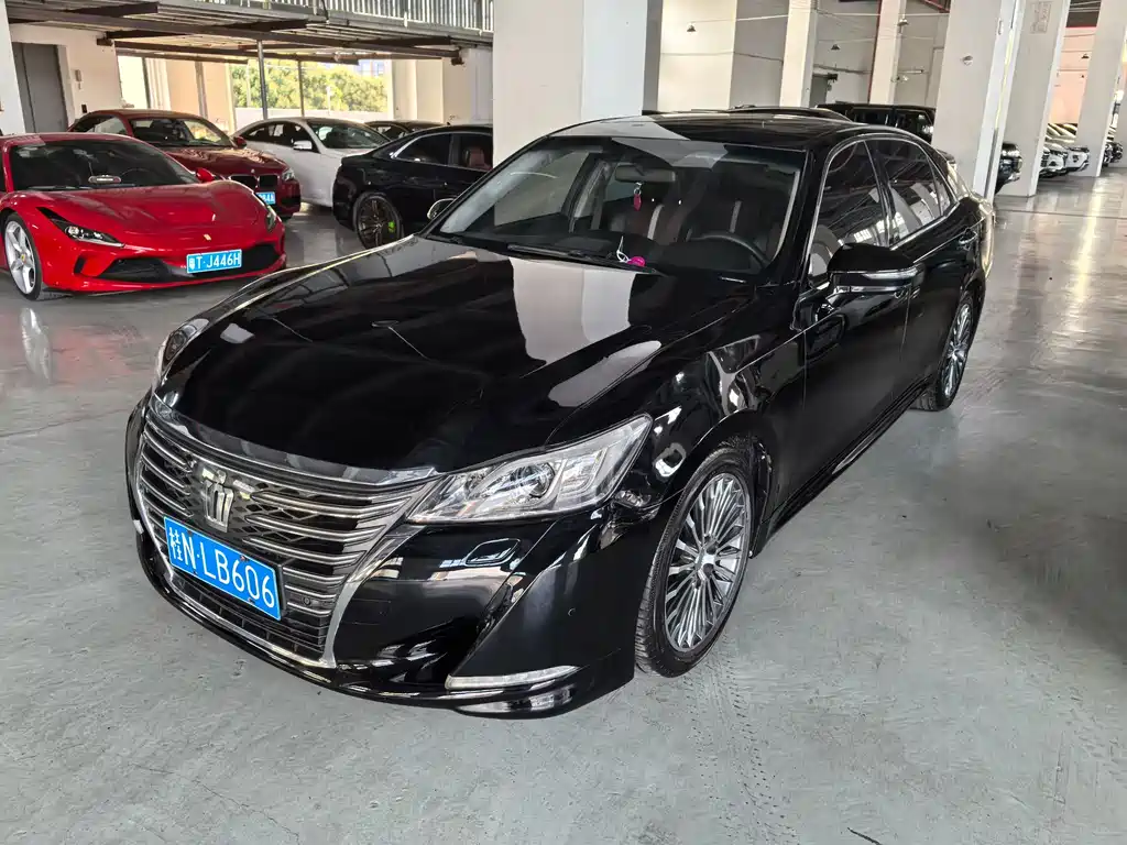 Toyota Crown 2018 2.0T Sport Edition 2019