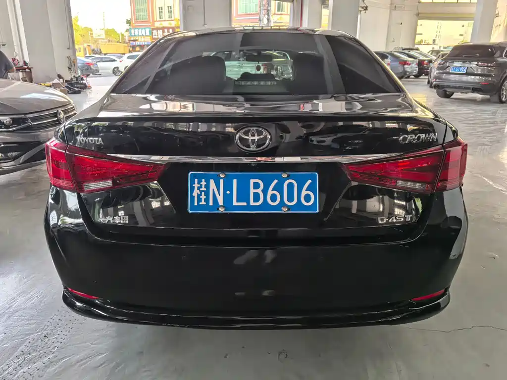 Toyota Crown 2018 2.0T Sport Edition 2019 - thumbnail 5
