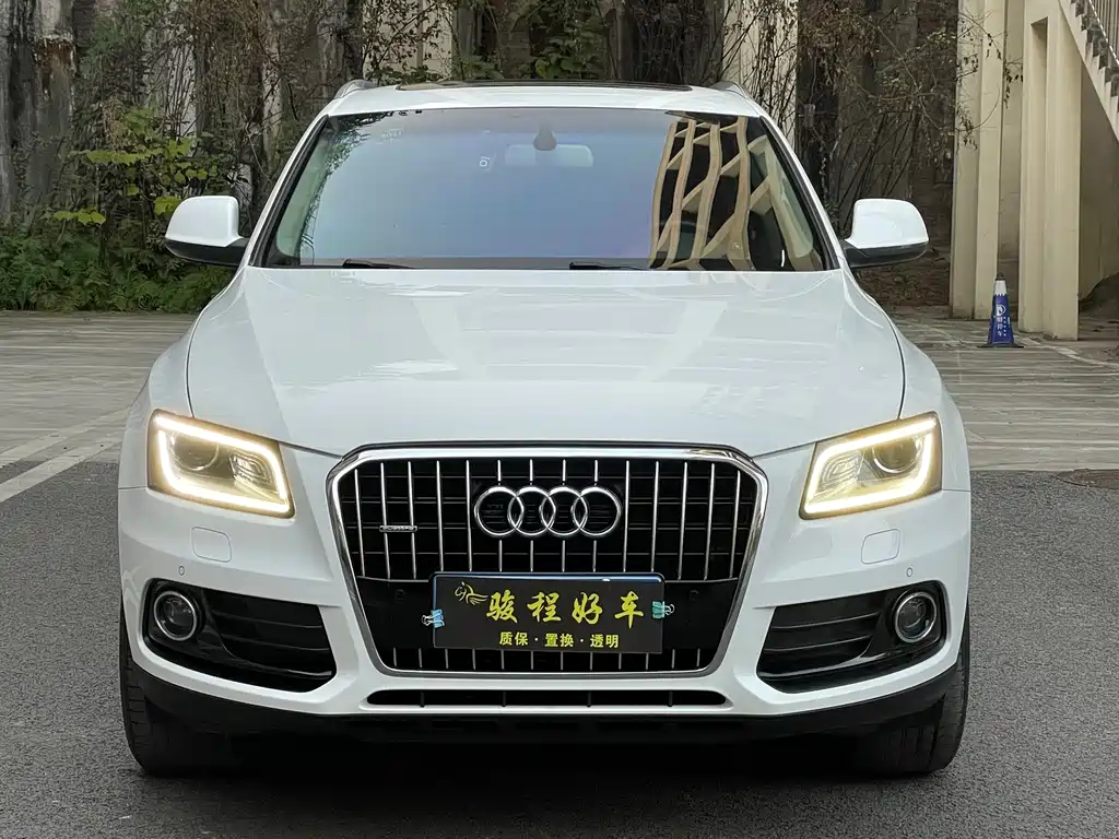 Audi Audi Q5 2015 40 TFSI Technology Edition 2015 - thumbnail 2