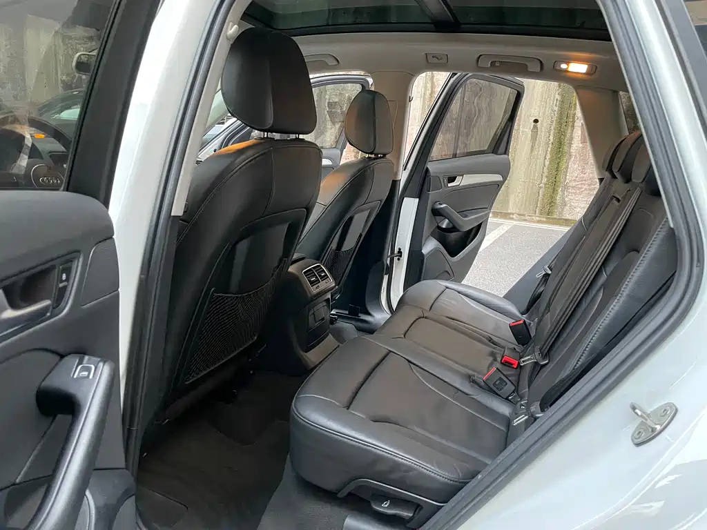 Audi Audi Q5 2015 40 TFSI Technology Edition 2015 - thumbnail 10