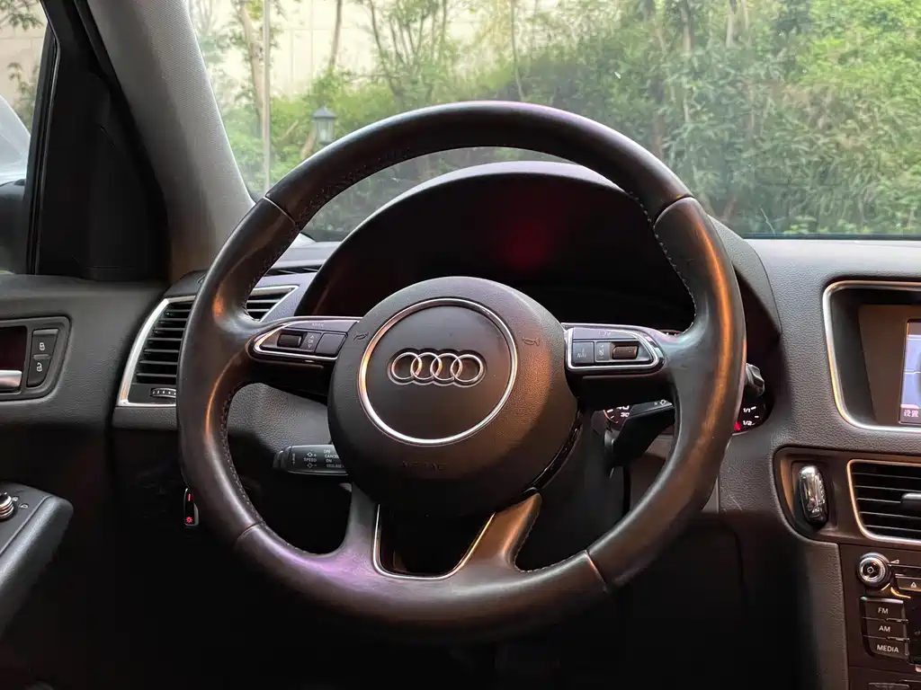 Audi Audi Q5 2015 40 TFSI Technology Edition 2015 - thumbnail 15