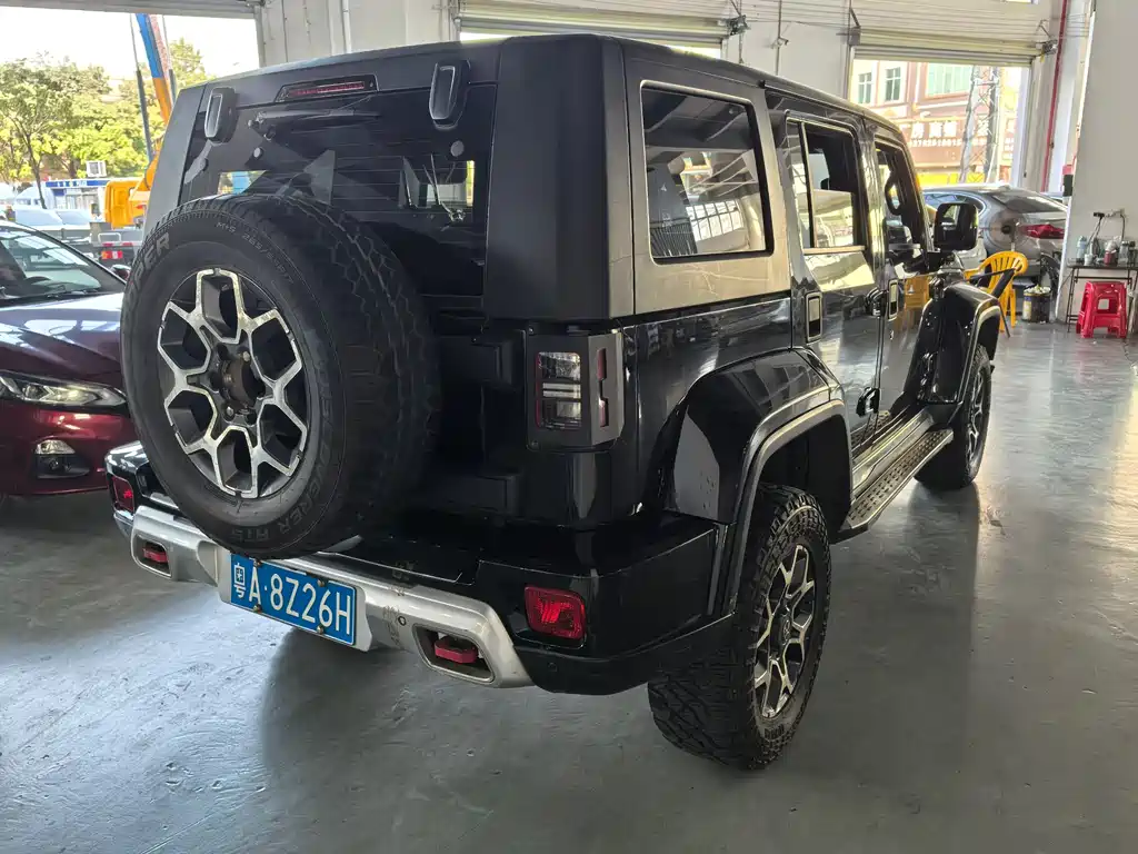 Beijing Off-Road Beijing Off-road BJ40 2019 PLUS 2.3T Automatic 4WD Premium Edition China VI 2020 - thumbnail 4